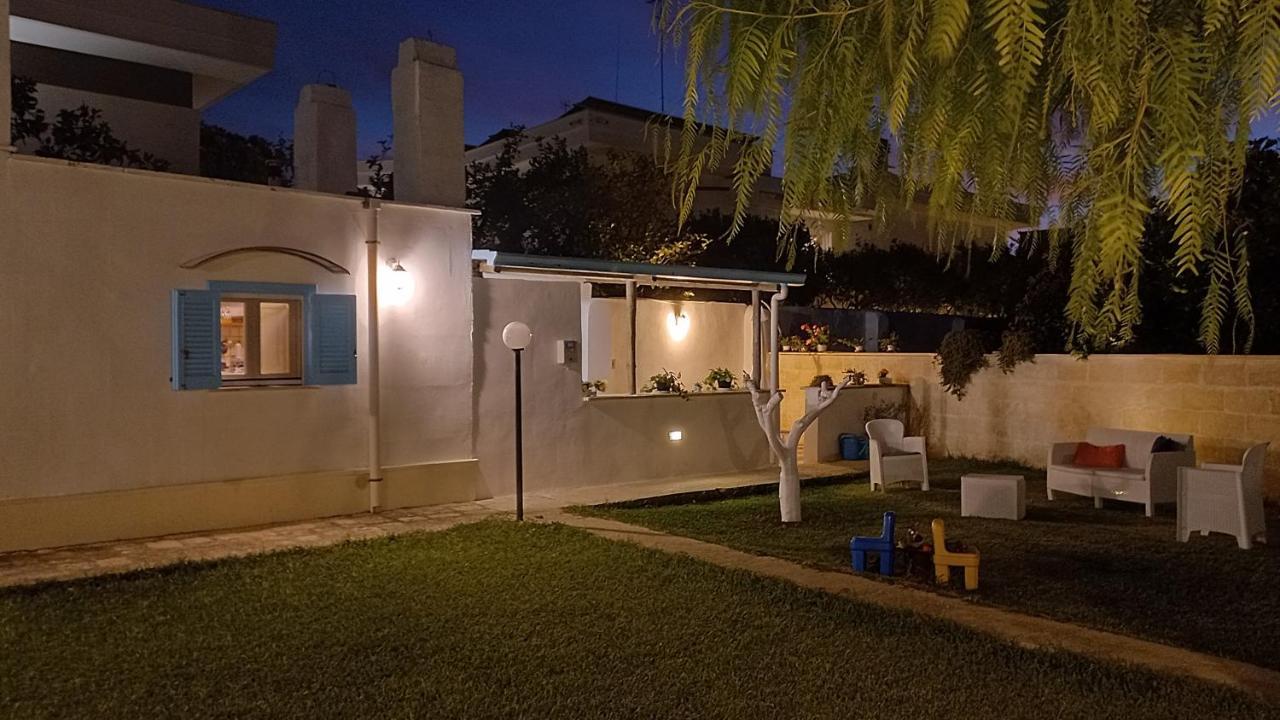 مبيت وإفطار مولا دي باري Villino Tronchetto Bianco المظهر الخارجي الصورة