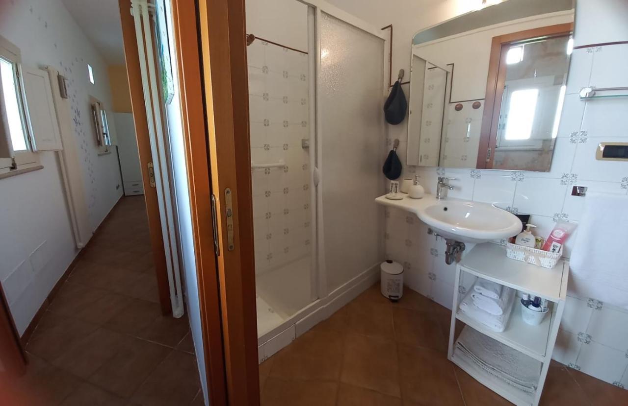 مبيت وإفطار مولا دي باري Villino Tronchetto Bianco المظهر الخارجي الصورة